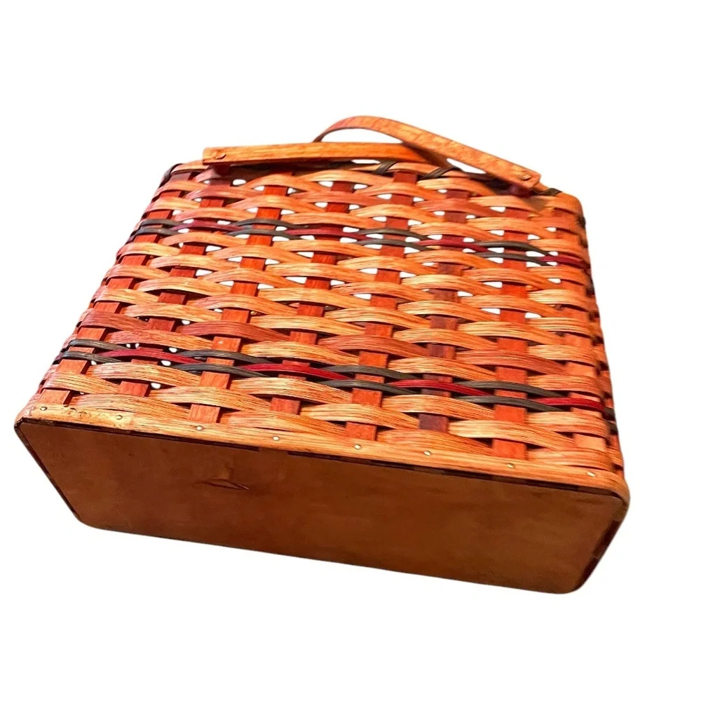 NEW Large Hand Crafted‎ Reddish Brown Amish Wood Slat Basket, Bent Wood Handle